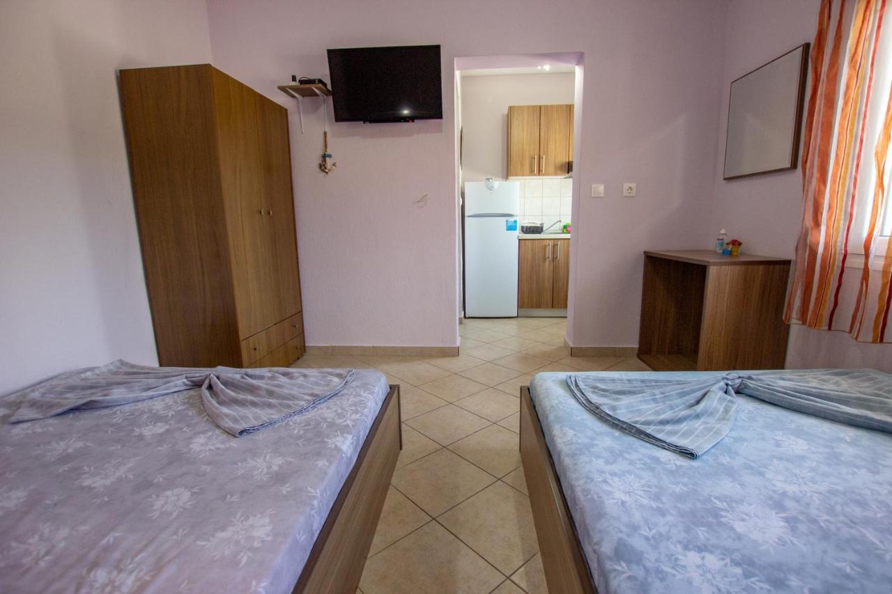 Vordos Rooms Vrasná Dış mekan fotoğraf