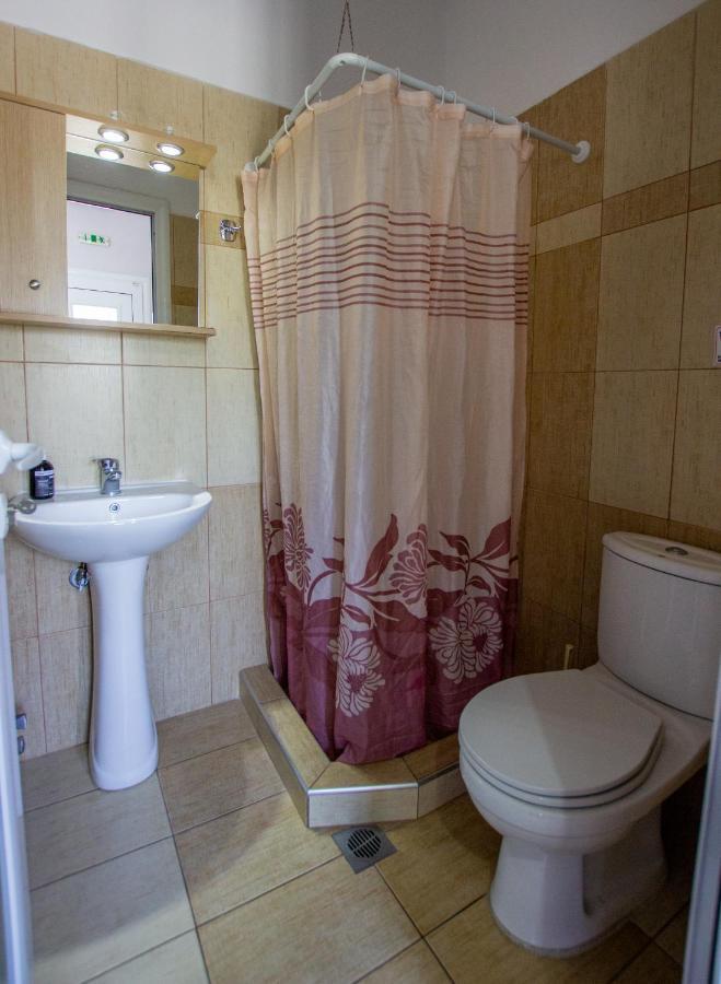 Vordos Rooms Vrasná Dış mekan fotoğraf