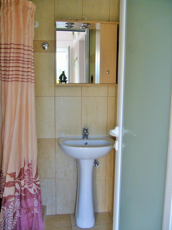 Vordos Rooms Vrasná Dış mekan fotoğraf